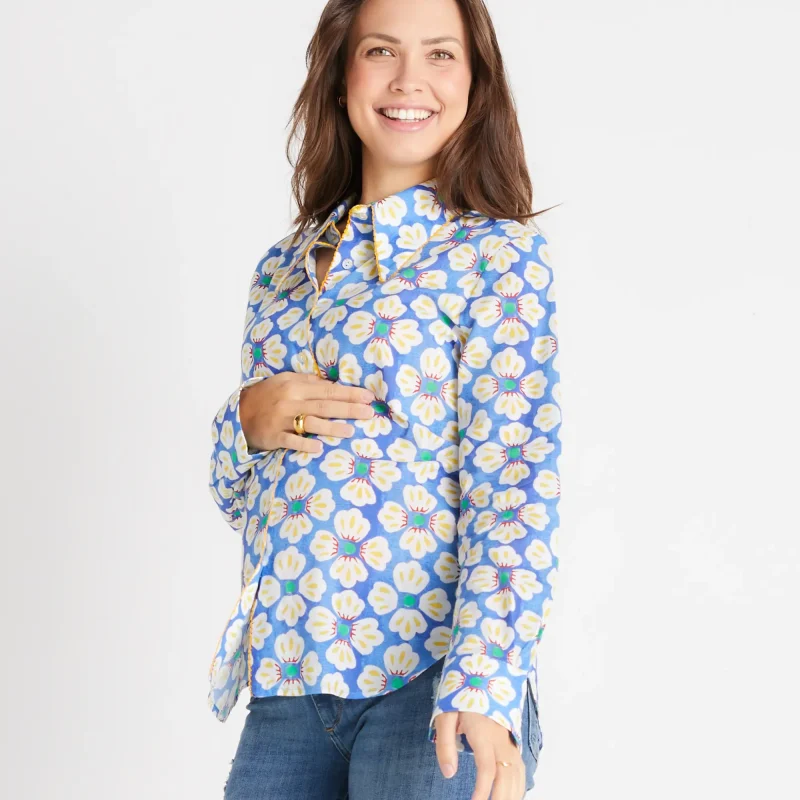 De Loreta brand contemporary and stylish maternity friendly button down printed floral shirts