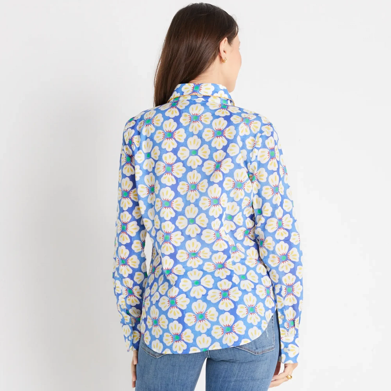 De Loreta brand contemporary and stylish maternity friendly button down printed floral shirts
