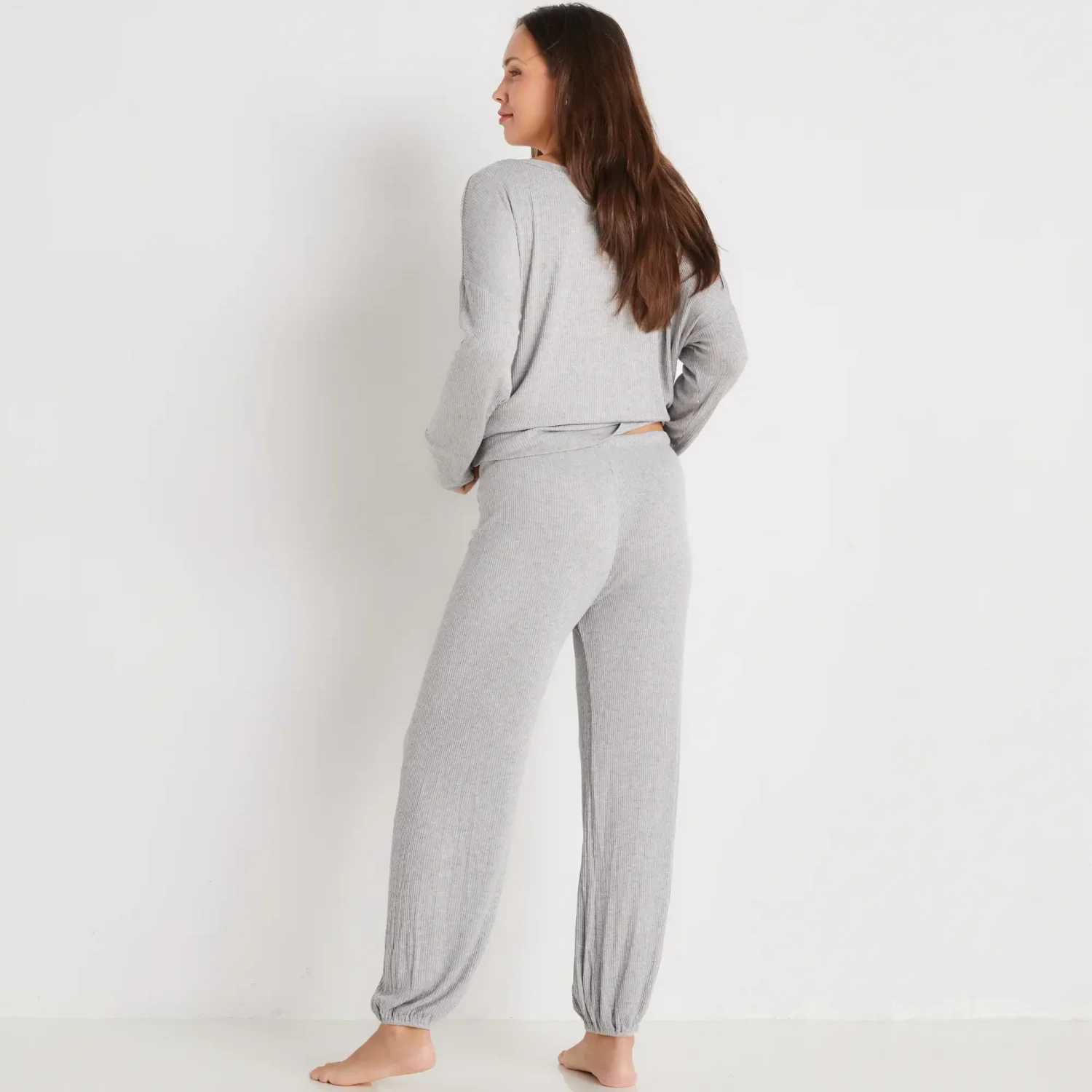 Eberjey brand contemporary and stylish maternity friendly loungewear soft pants