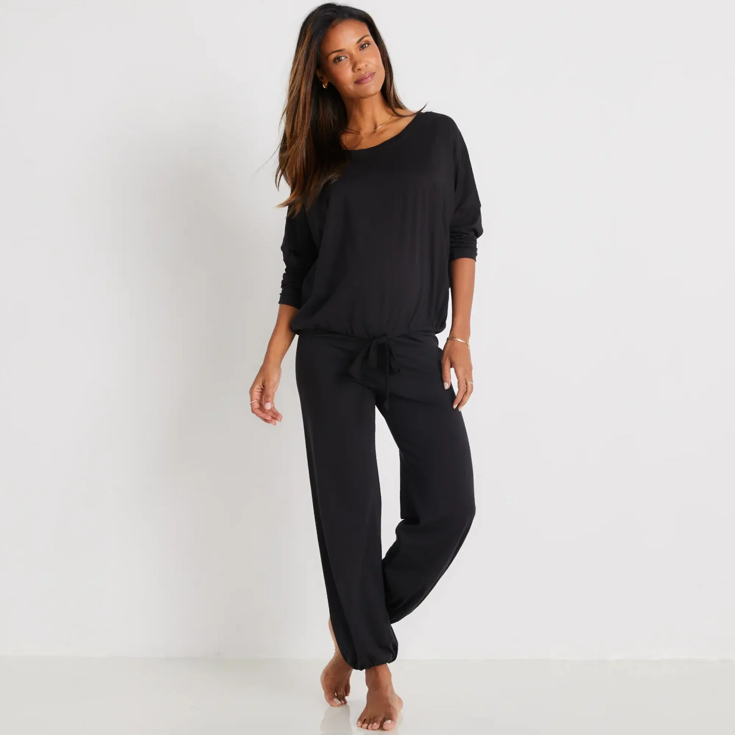 Eberjey brand contemporary and stylish maternity friendly loungewear cropped black soft pants